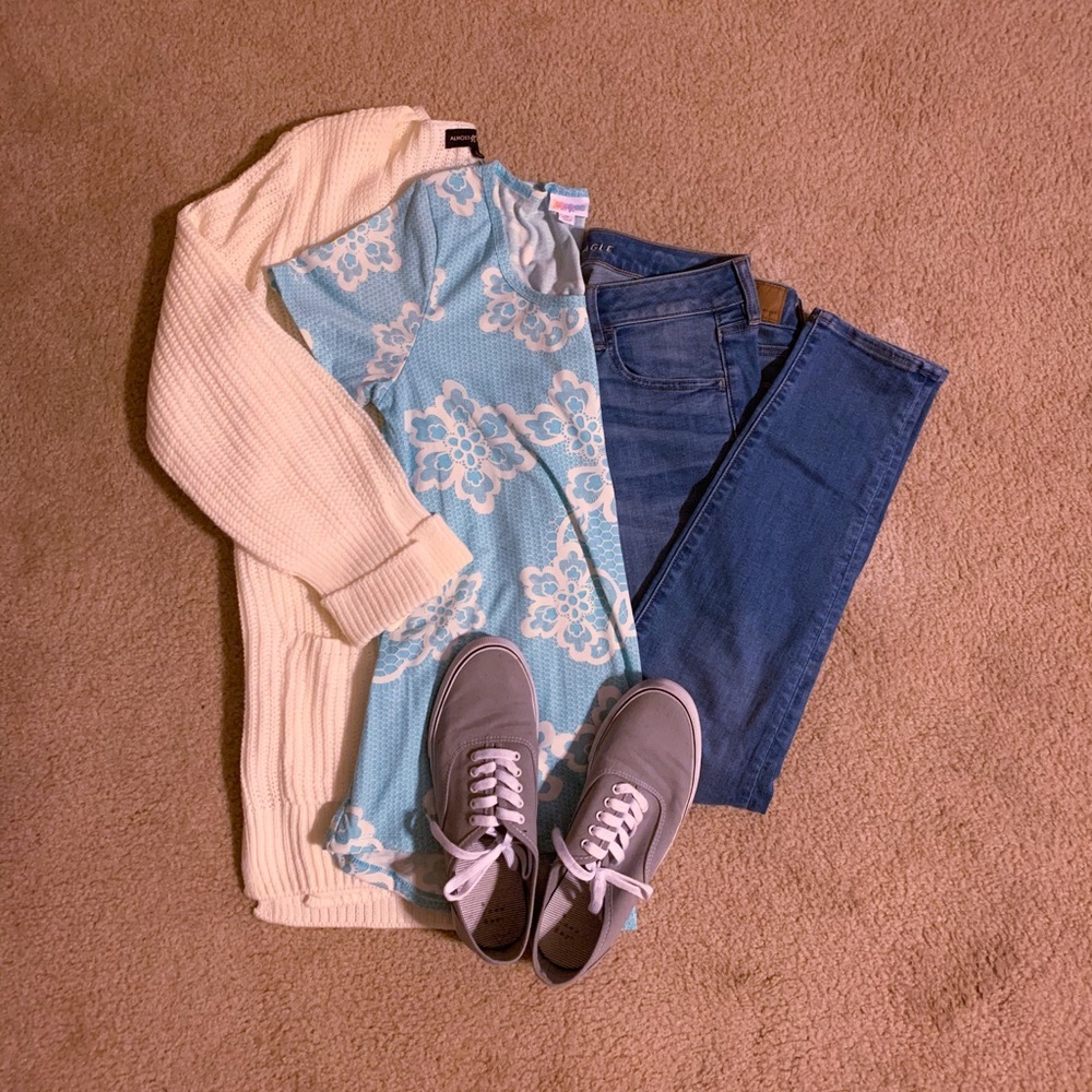 Lularoe Classic T